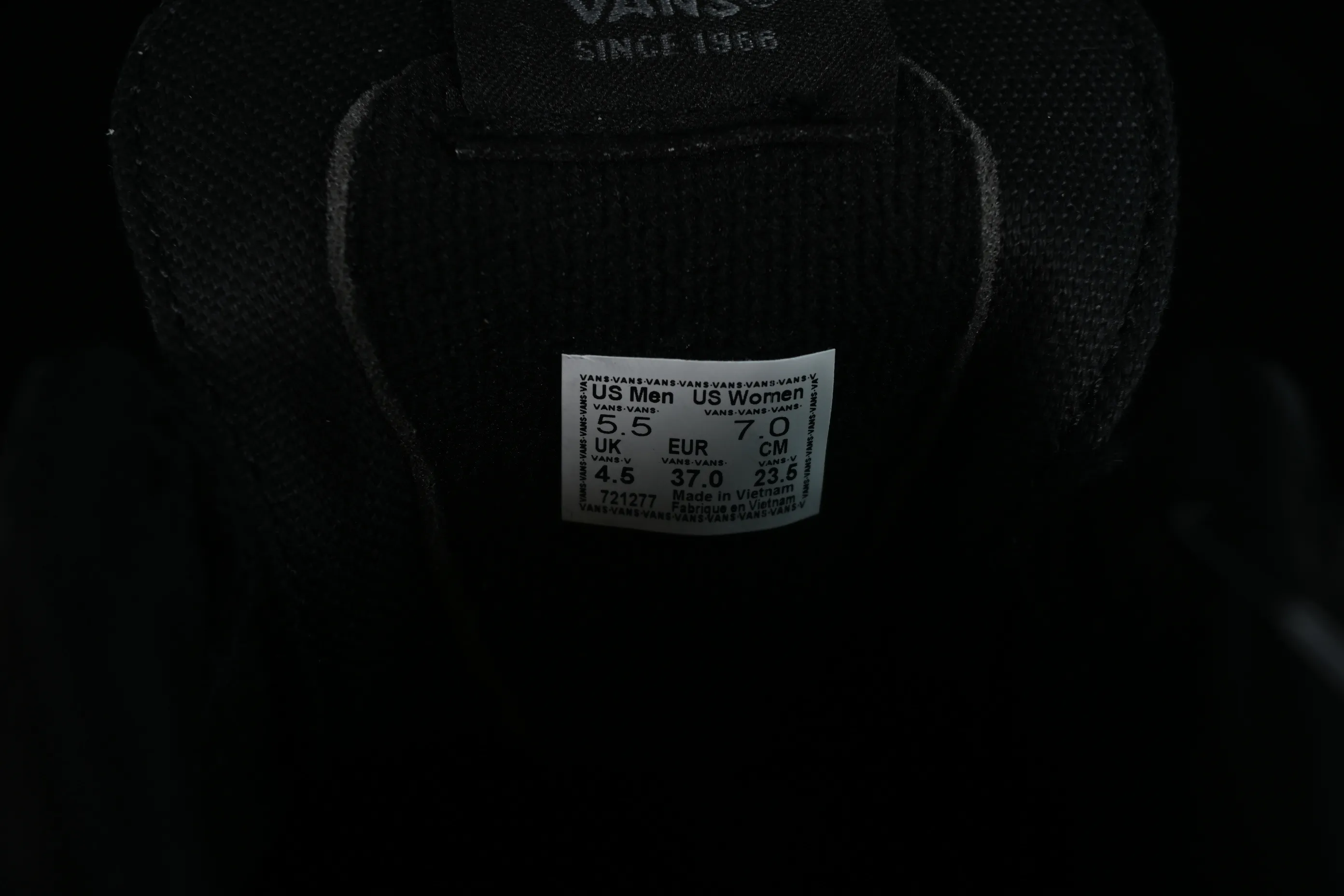 All categories Vans Vans series Vans Mid Vans China NEIGHBORHOOD x Vans Sk8-Mid joint series all black Chinese casual sneakers VN0A3WM3AFG